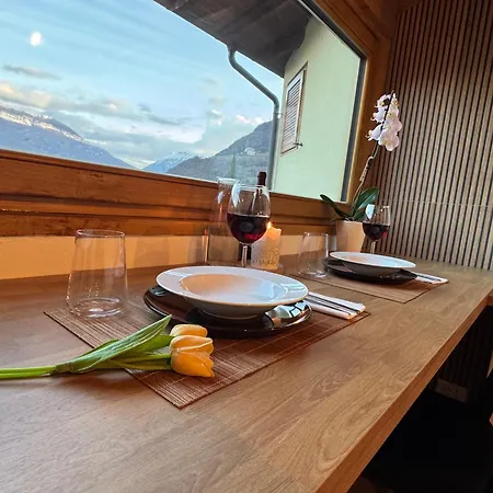 Apartment Panoramic Hill House - With Free Parking *